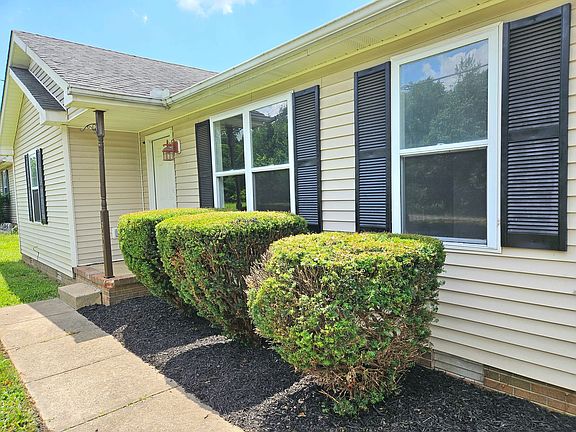 3rd image of 1331 Hugh Hunter Rd