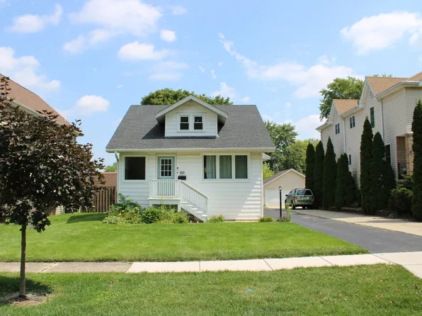 211 S Michigan Ave, Villa Park, IL 60181