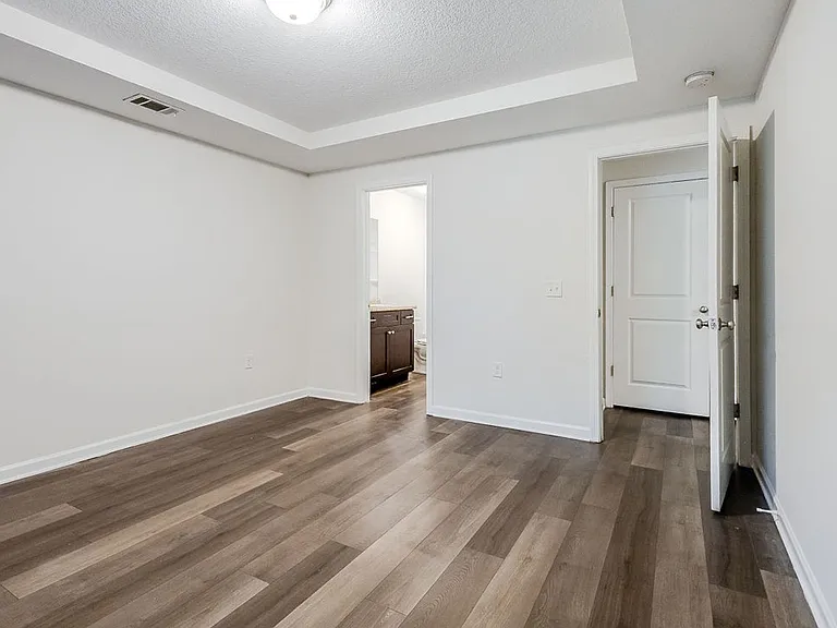 162 Barfield Way — Photo 16