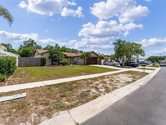 4th image of 6916 WILLIAMS DRIVE
