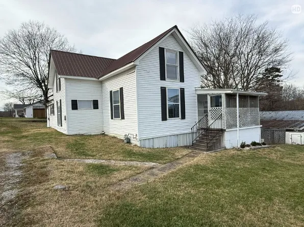 102 S Church St, Alexandria, TN 37012