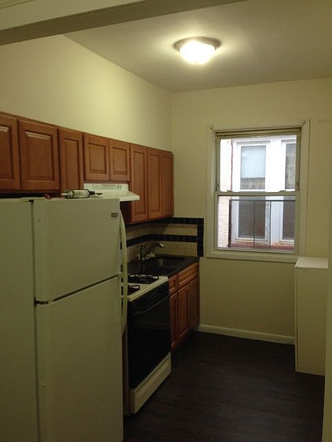 1st image of 3203 86th St #2