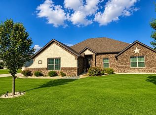 8850 Old Agnes Rd, Poolville, TX 76487