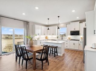 3949 Founders Path, Chaska, MN 55318