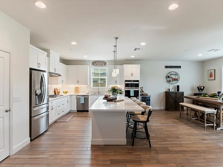 58171 Aragon Way — Photo 9