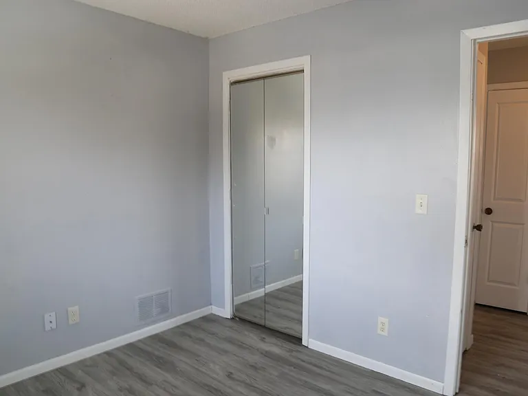 4924 Hanover Rd — Photo 27