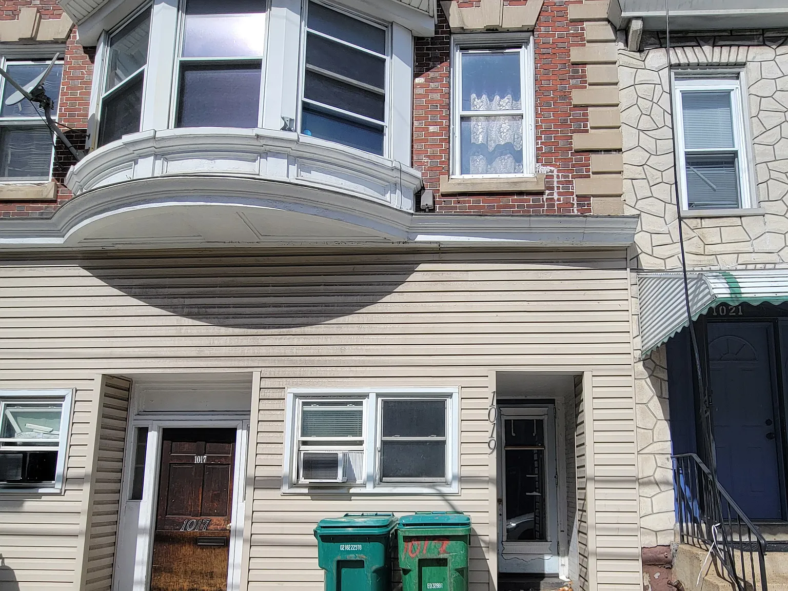 2 bed, 700 sqft, $1,095 — Photo 2