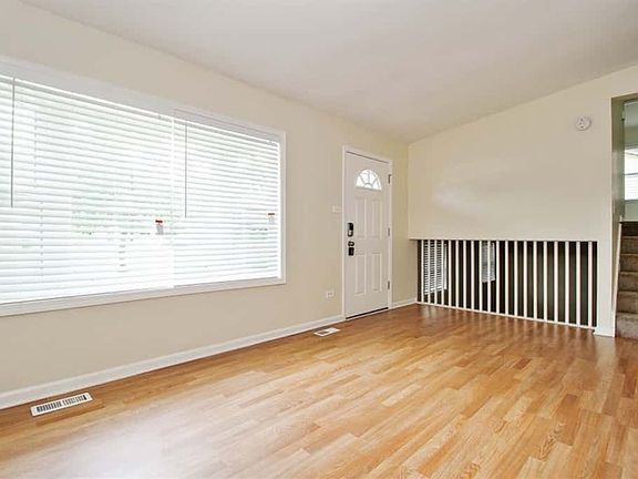 5th image of 908 Purdue Ln