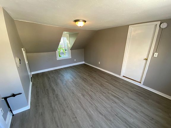 4th image of 1 Salvail Ct #5
