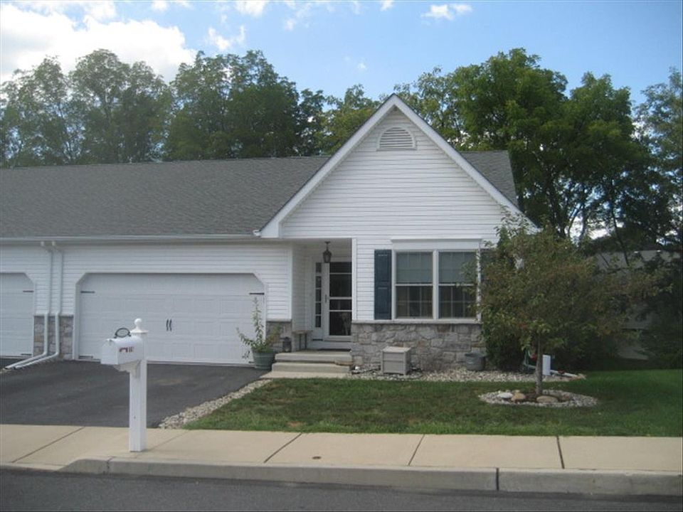 1st image of 667 Walker Dr