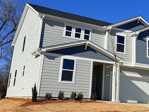 2nd image of 39 Longdale Dr