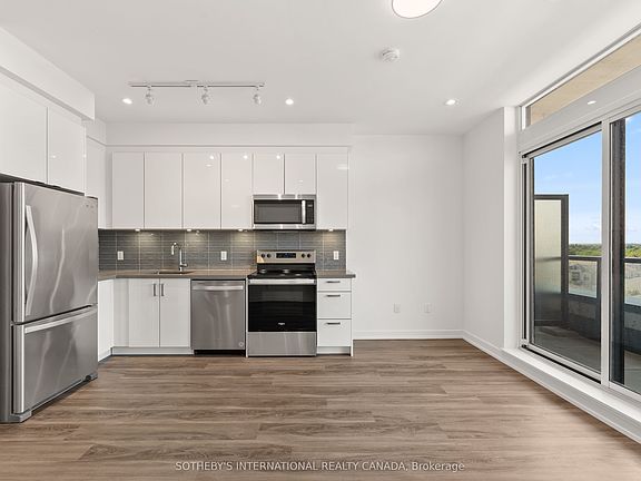 3rd image of 1010 Dundas St E #Penthouse 20