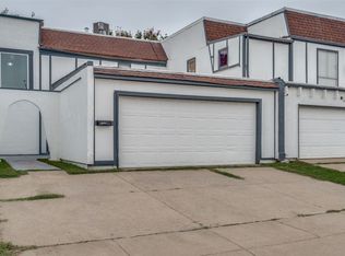 2425 Las Brisas St, Fort Worth, TX 76119