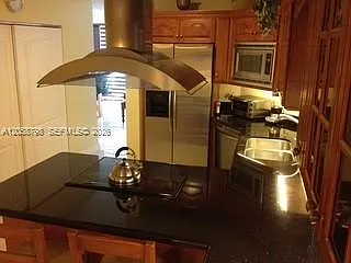 818 Garnet Cir — Photo 9