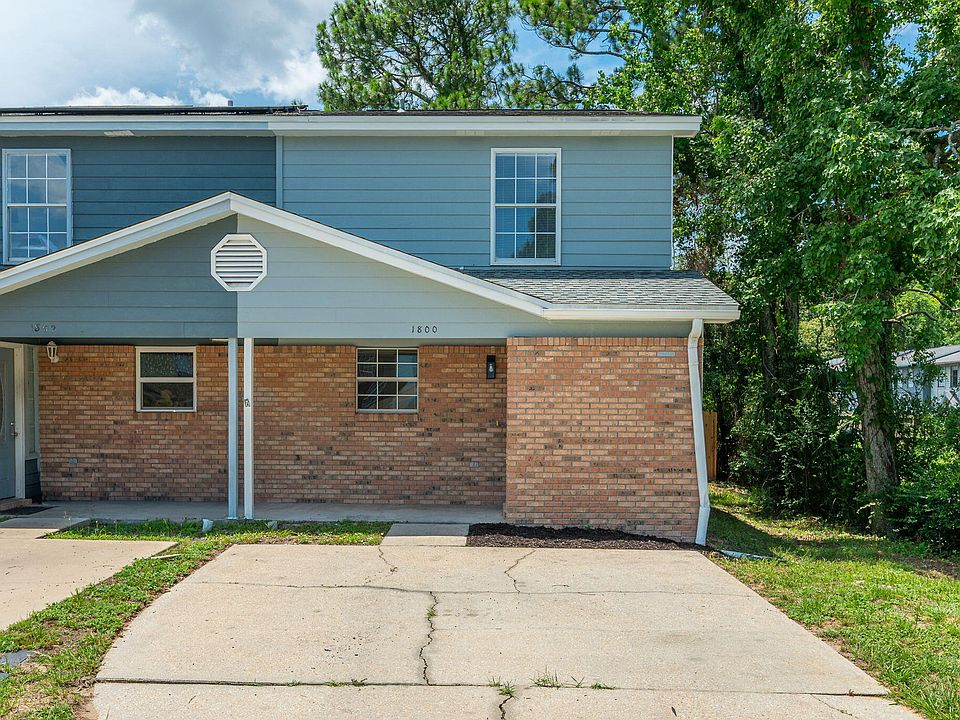 1st image of 1800 Whispering Oaks Ln Unit 1