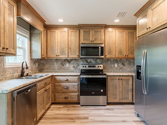5th image of 4565 Quarterman Estates Dr