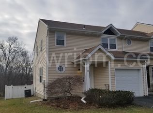 15 Revere Cir, Washingtonvle, NY 10992