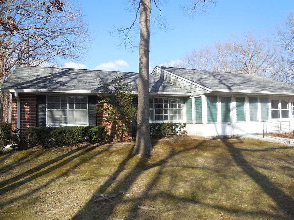 1st image of 268A Kingston Ct