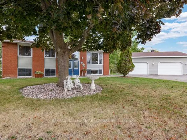 2 Armstrong St, North Dundas, ON K0C 1H0