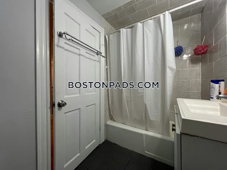 24 Farrington Ave #1 — Photo 14