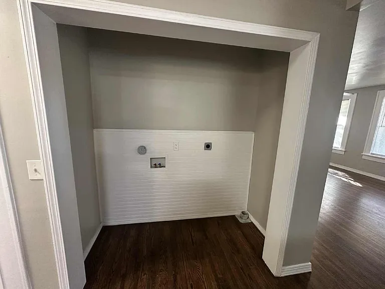 501 S Wheeling Ave — Photo 10