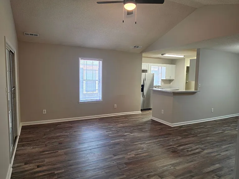 703 S Fairfield Dr — Photo 13