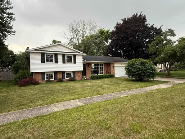 808 Stevens Dr, Owosso, MI 48867