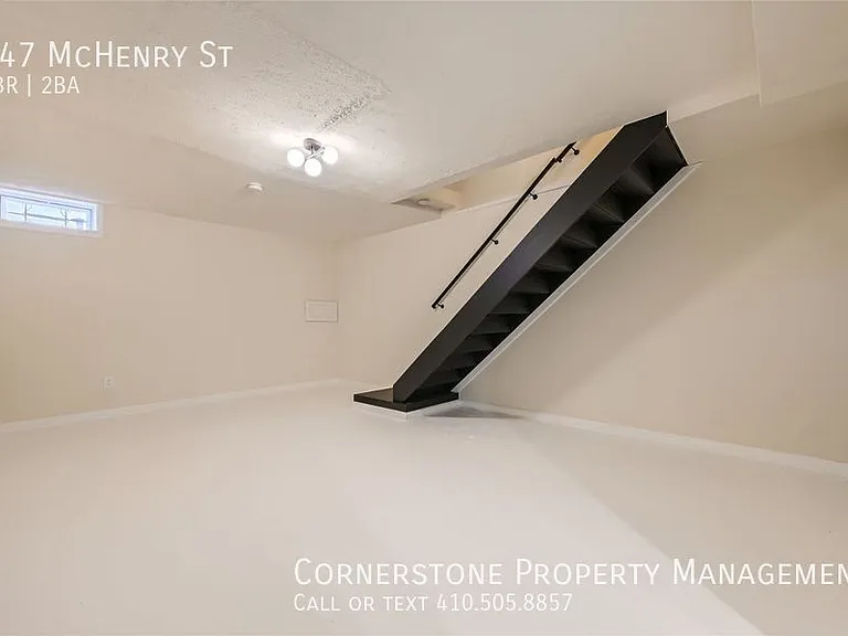 847 McHenry St — Photo 12