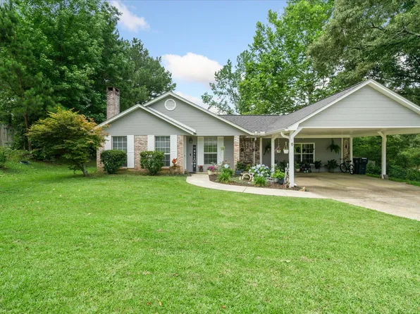 25 Deer Run Rd, Hattiesburg, MS 39402