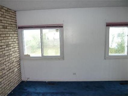 5th image of 85 W Nevada Ave