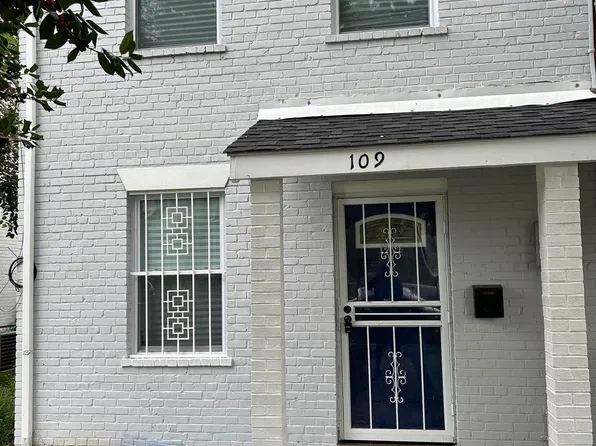109 47th St SE, Washington, DC 20019