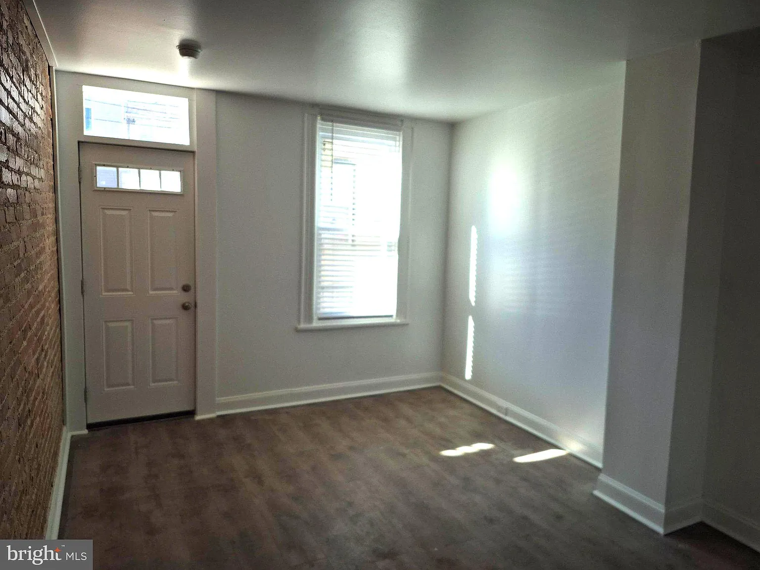 2 bed, 1.5 bath, 390 sqft, $1,450 — Photo 3