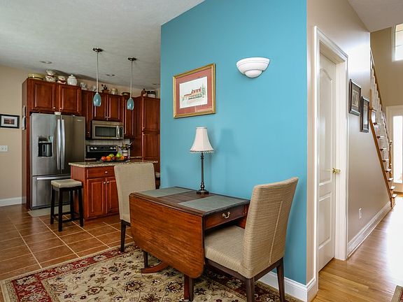 4th image of 151 McKinley Dr