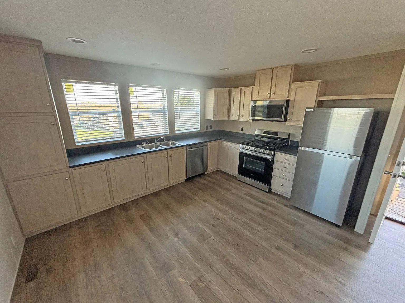 613 Polk St — Photo 1