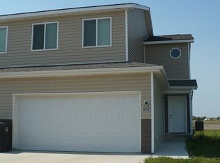 828 Knife River Dr, Stanley, ND 58784
