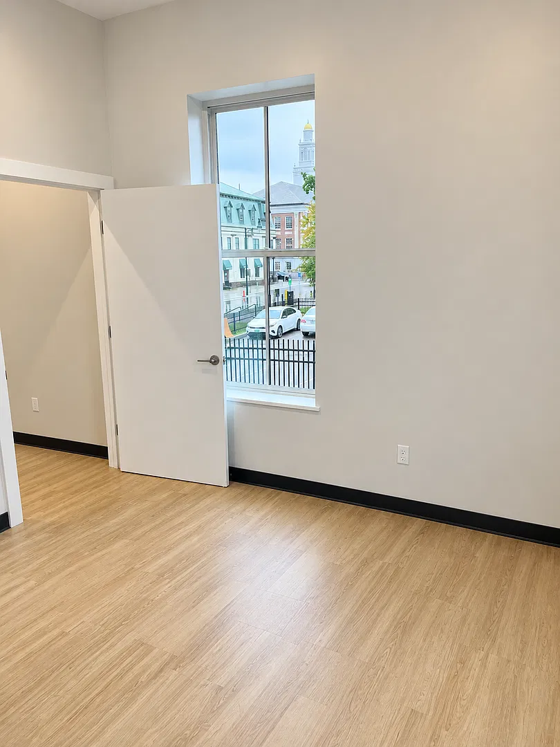184 Church Street — Photo 2