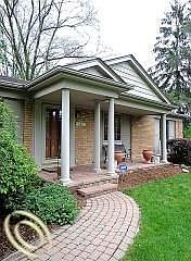 1st image of 393 Westbourne Dr