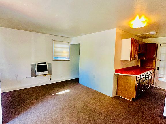 5th image of 190 Goundry St #3