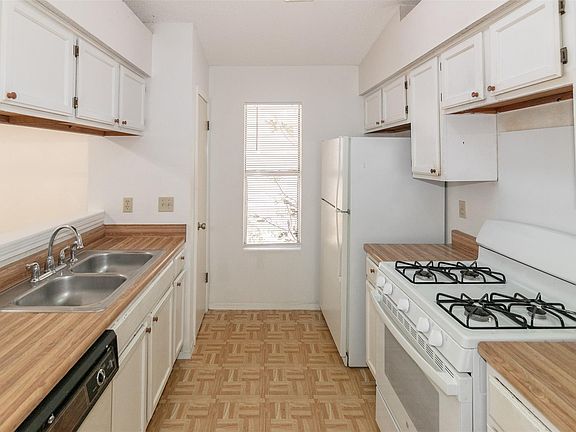 5th image of 10517 Archdale Dr