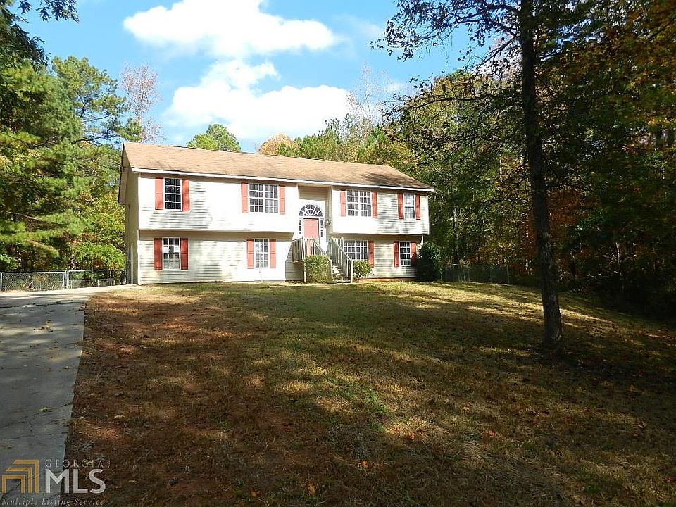 2nd image of 380 Lakeside Dr