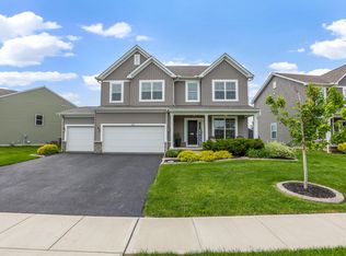 440 Oakland Hills Loop, Commercial Point, OH 43116
