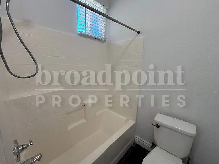 637 Oak Glade Dr — Photo 15