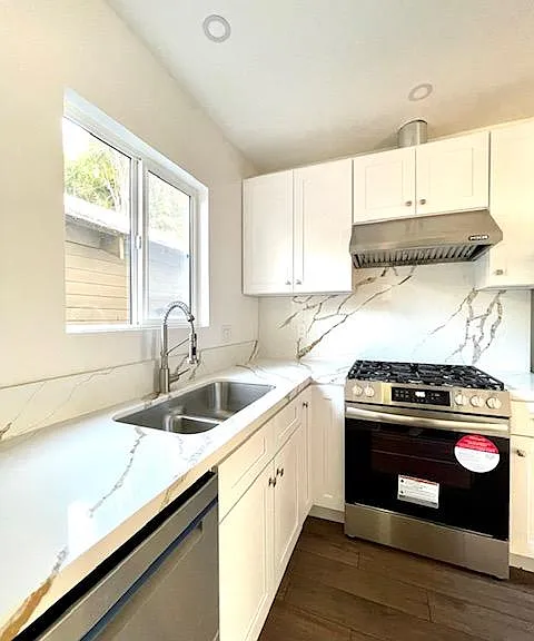 1136 Diamond Ave #C — Photo 7