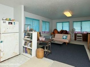 949 Hunakai St, Honolulu, HI 96816