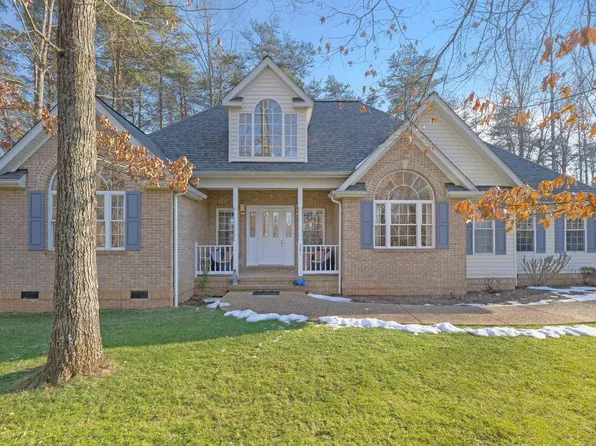 291 Jefferson Dr, Palmyra, VA 22963