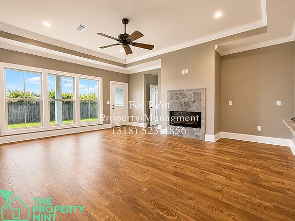 2nd image of 204 Lauren Grace Cir