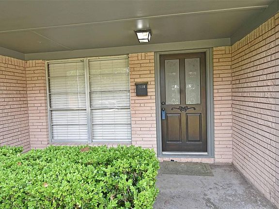 2nd image of 2614 Willowby Dr