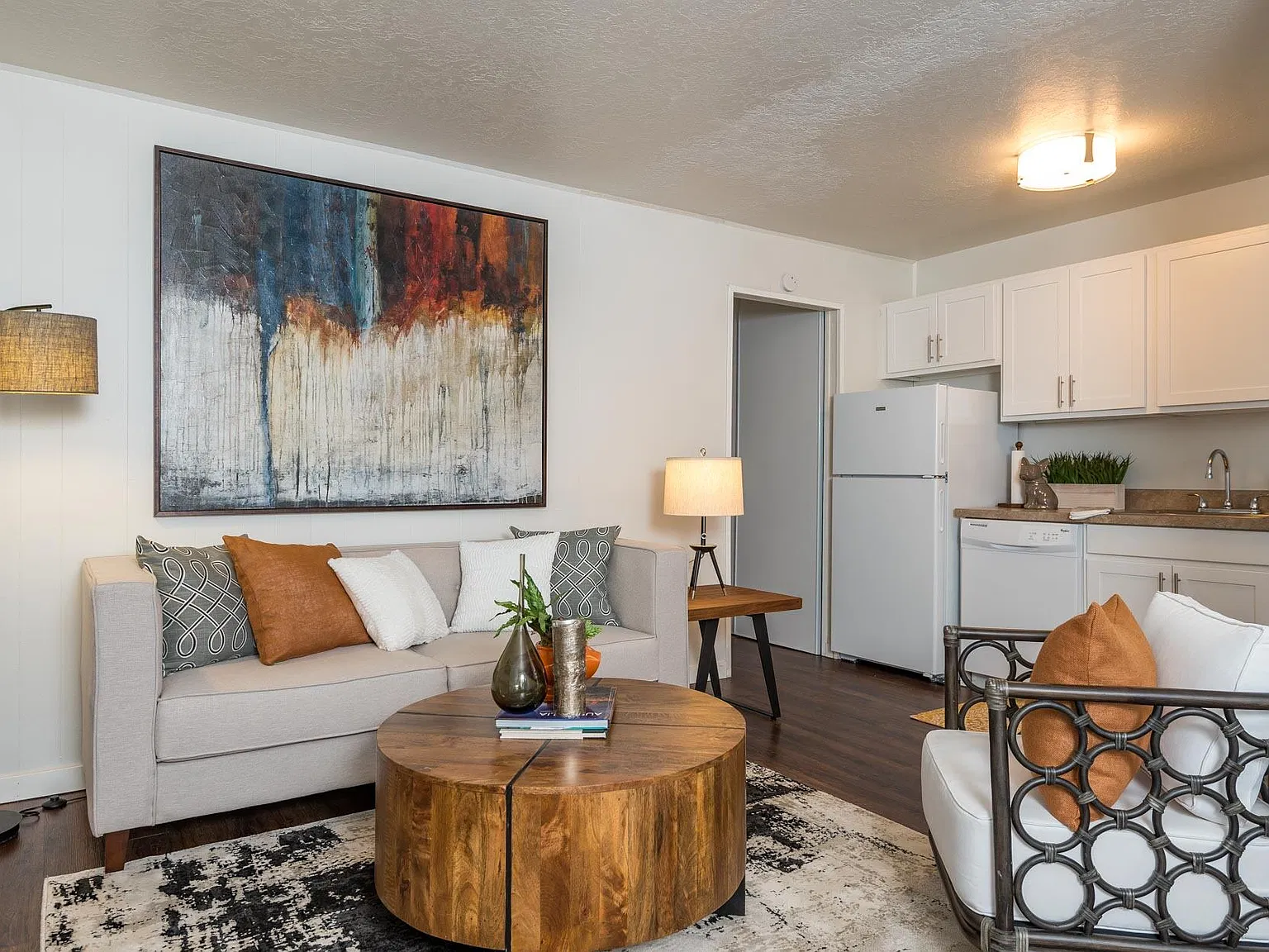 Dwell Apartments — Photo 4