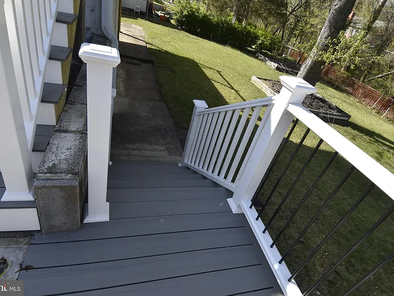 3931 Dominion Dr — Photo 10