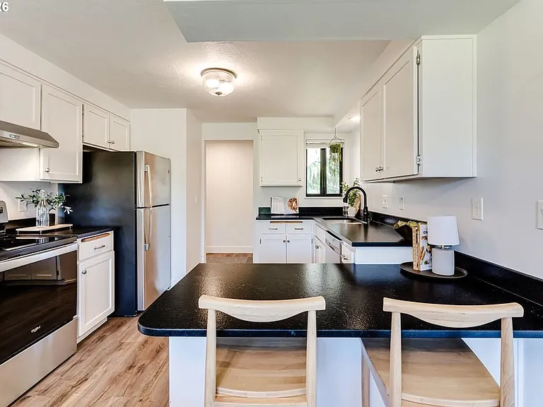 1171 Valley Butte Dr — Photo 4